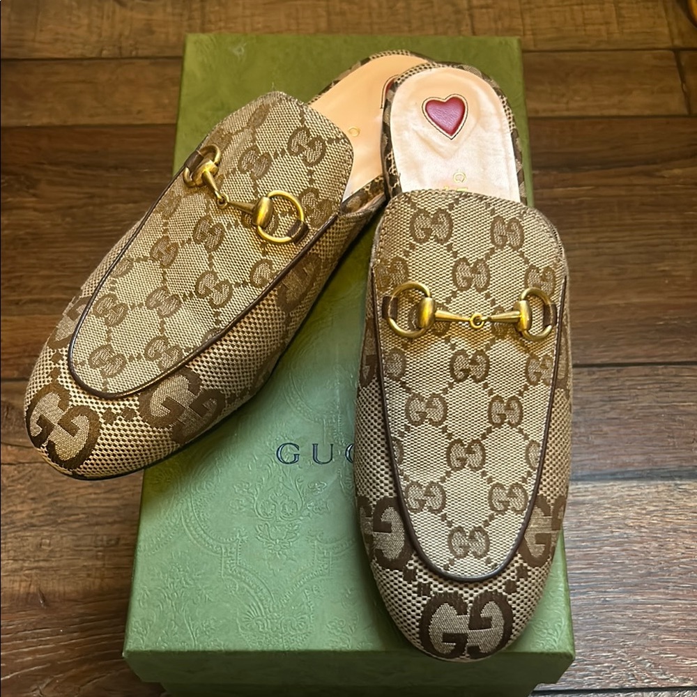Gucci Women's Brown Slip-On Loafers